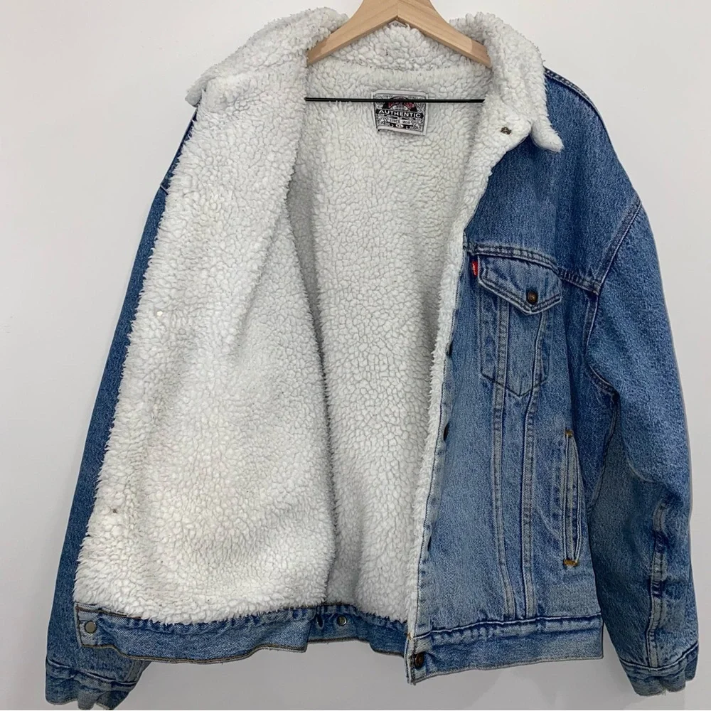 Vintage Levi’s Sherpa Lined Jean Trucker Jacket - Picture 14 of 16